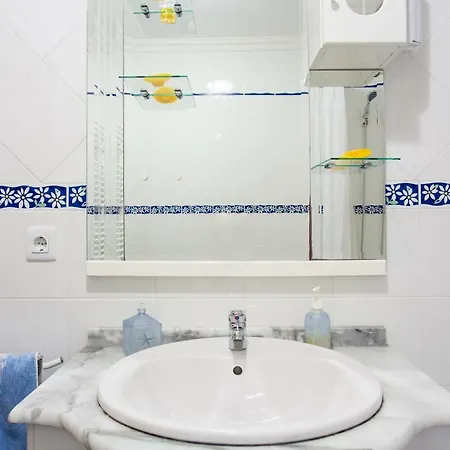 Elegant Sea View Apartment Nazare